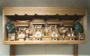 Sake brewing shrine Kobe Shushinkan 神戶酒心館, maker of Fukuju 福寿