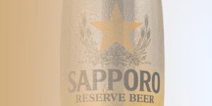 Sapporo beer can up close.