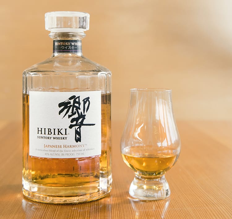 Hibiki Harmony whisky and a Glencairn glass